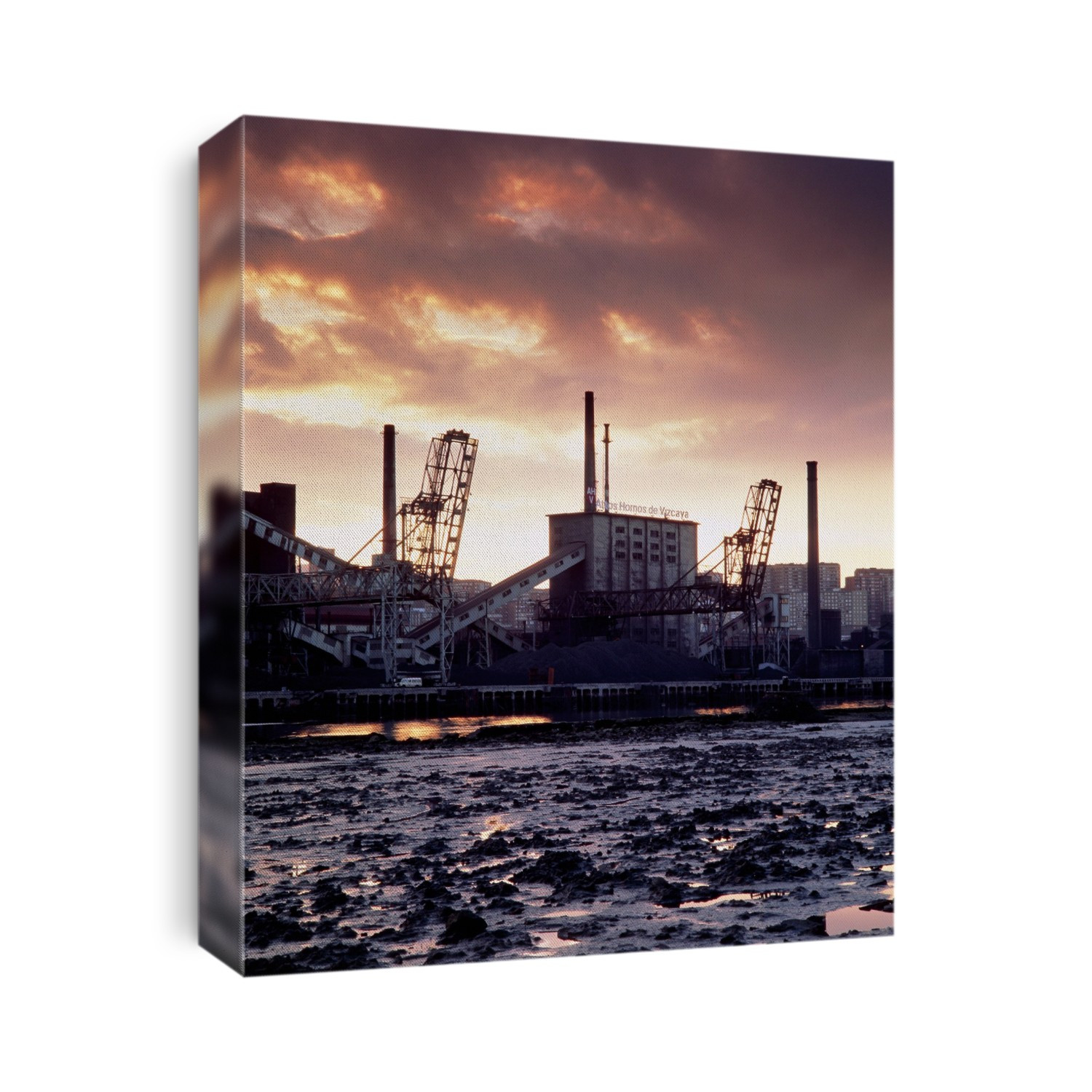 Steelworks. Steelworks at dusk on the Ria de Bilbao, Spain.