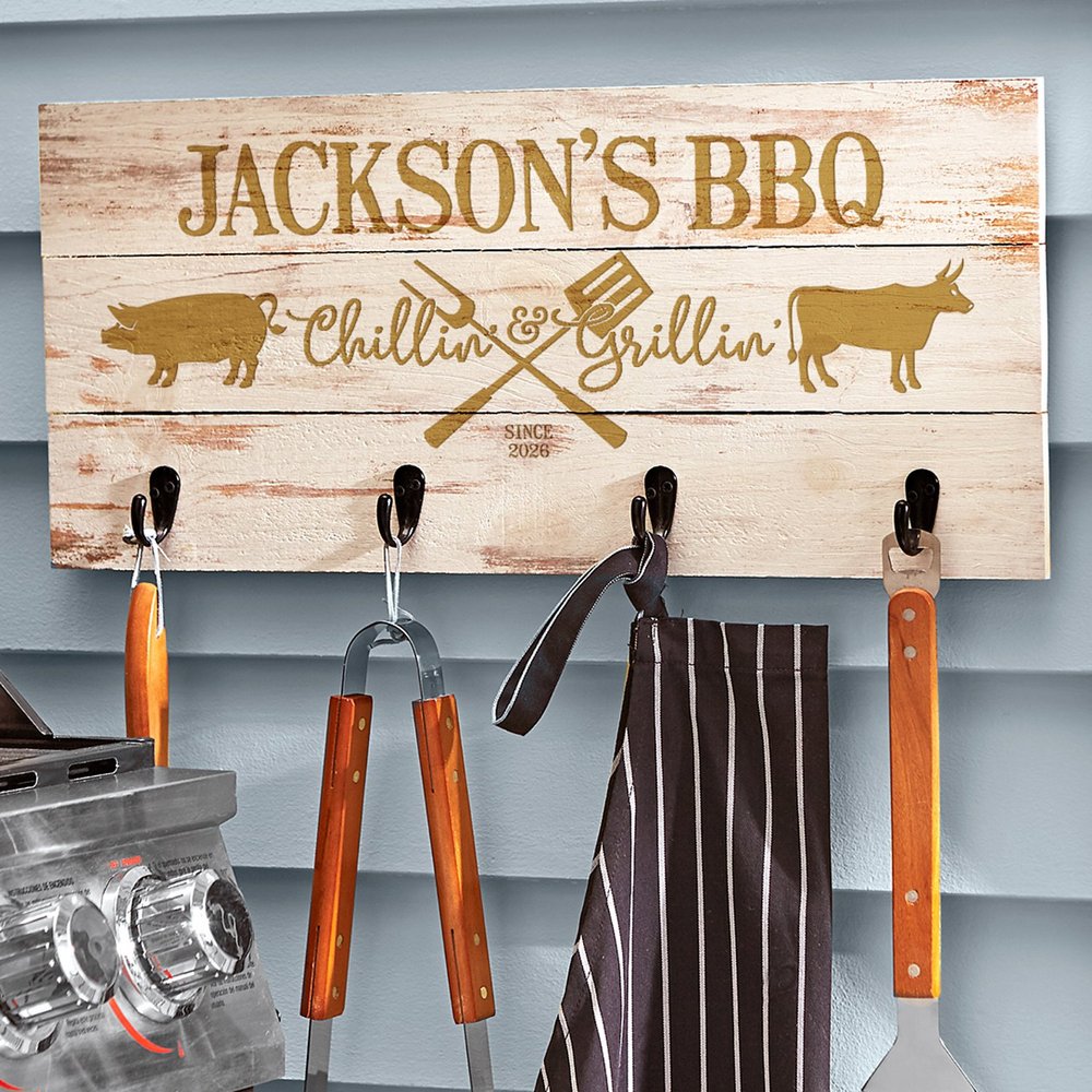 BBQ Master's Personalized Wooden Tool Rack