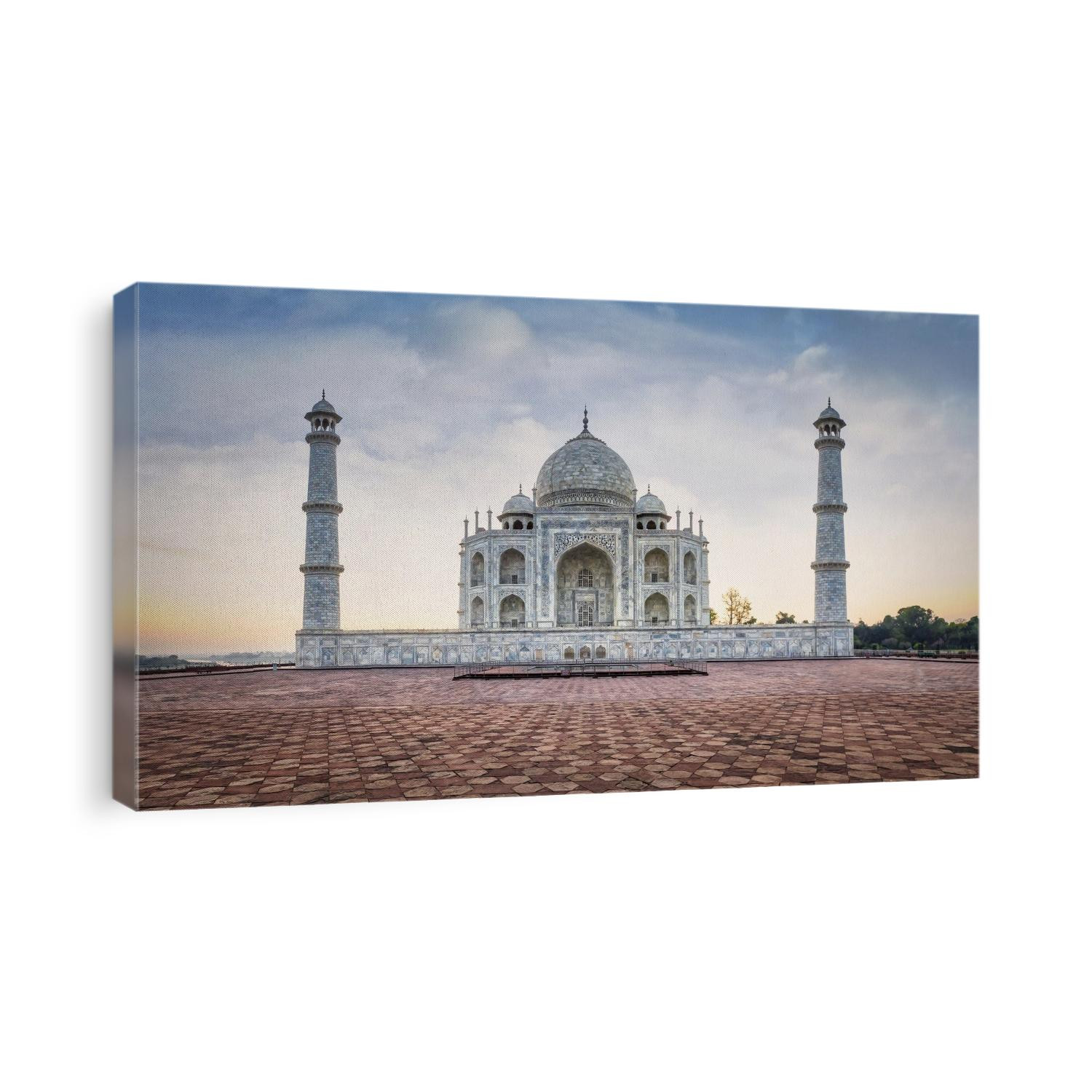 The amazing Taj Mahal at sunrise