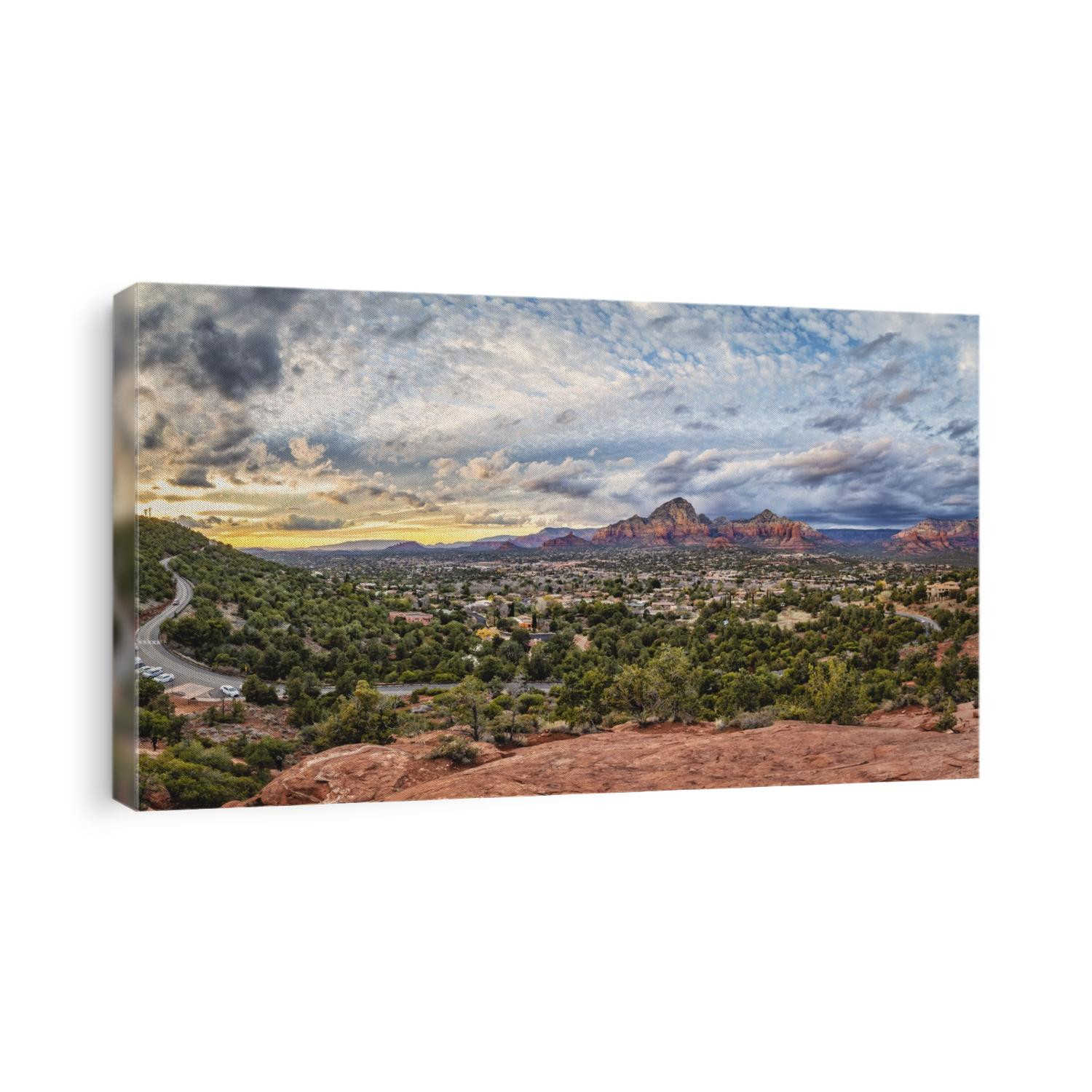 Sunset panorama in beautiful Sedona, Arizona