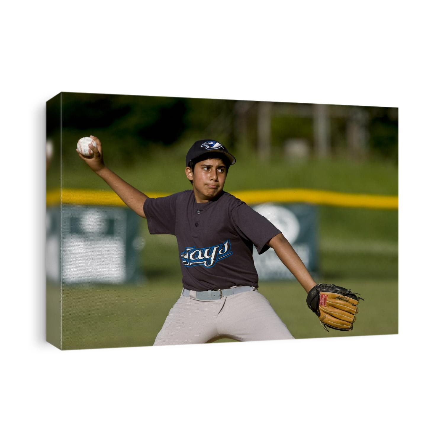 Boys Lttle Baseball game action