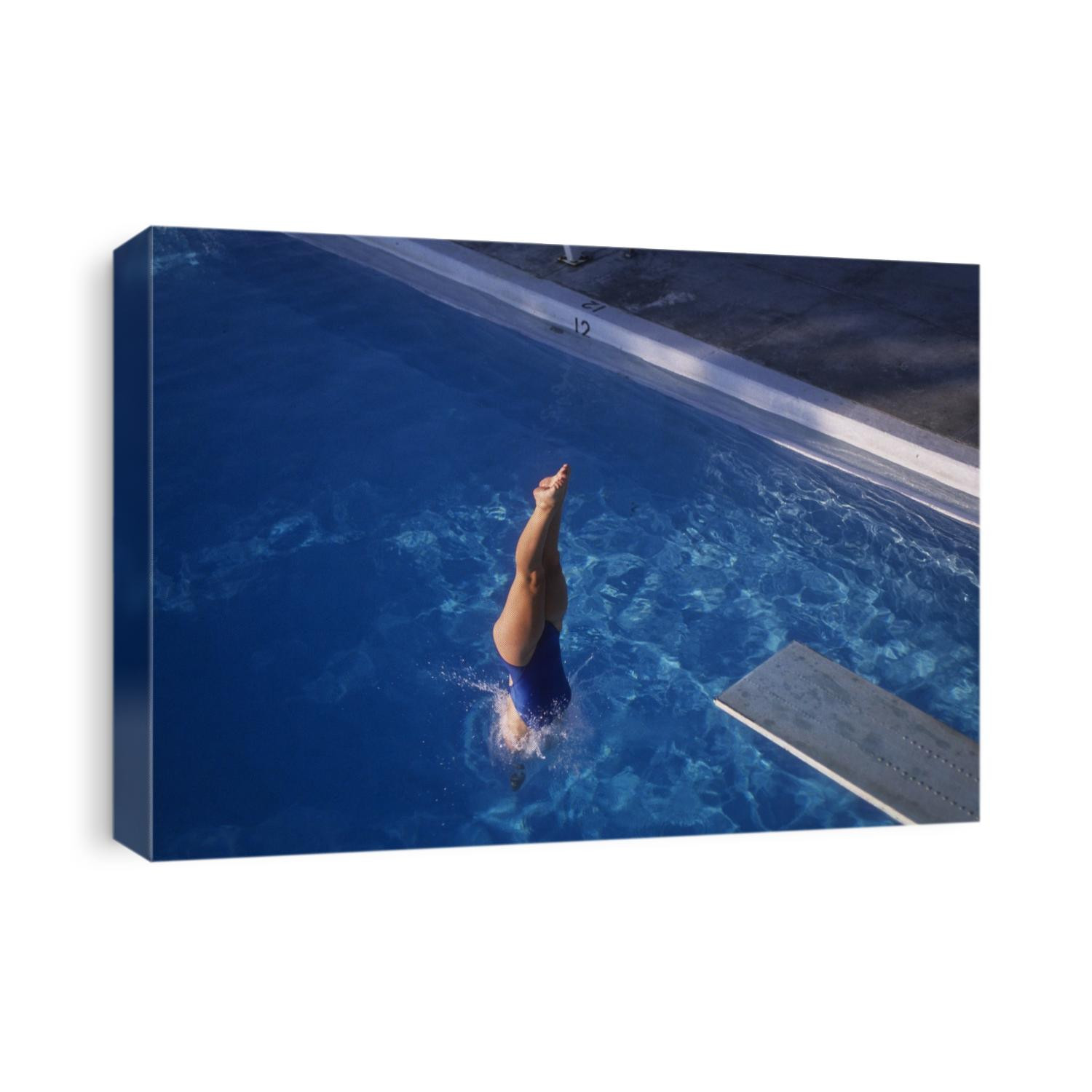 Action of female diver.